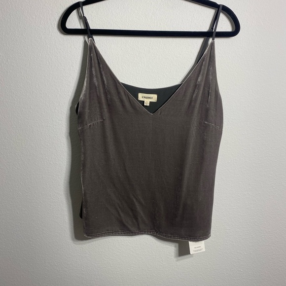 L'AGENCE Gray Cami, Velvet Camisole,  V Neck Tank Top M - Picture 3 of 9